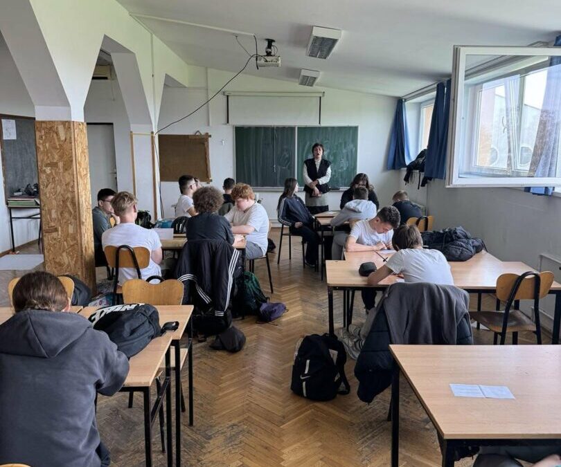 PP MZOM „Život je bajka“: U 7.b razredu   razgovarali smo o roditeljima, roditeljskim odgojnim postupcima i djetinjstvu